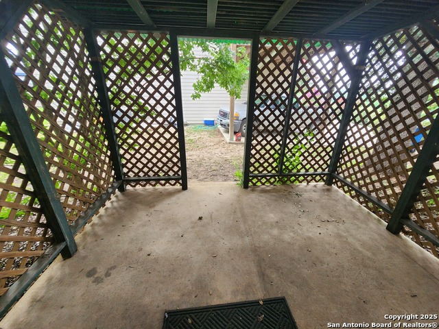 Image 20 of 20 For 1274 Hillcrest Dr