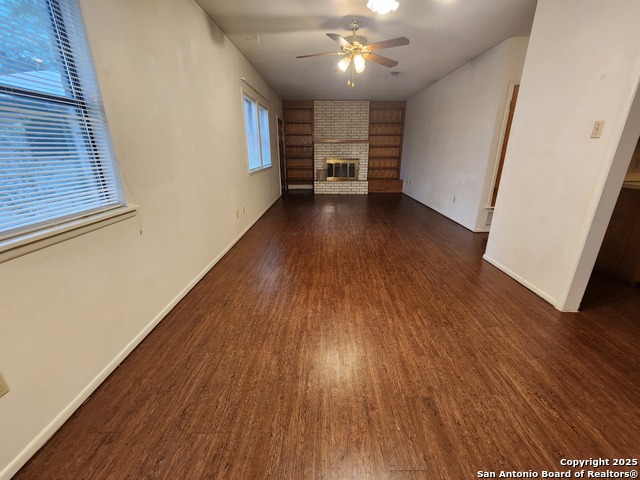 Image 6 of 20 For 1274 Hillcrest Dr