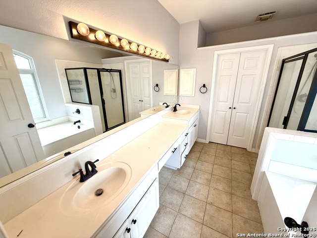Listing photo id 29 for 12920 Vidorra Vista
