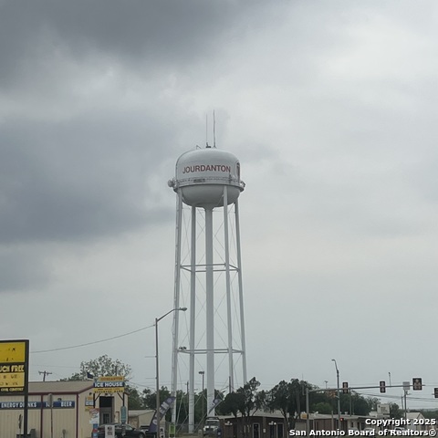 Image 6 of 6 For 2201 Cantrell