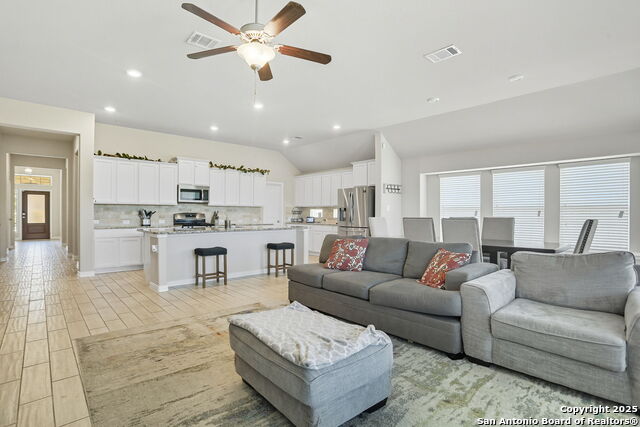 Image 12 of 25 For 9825 Jon Boat