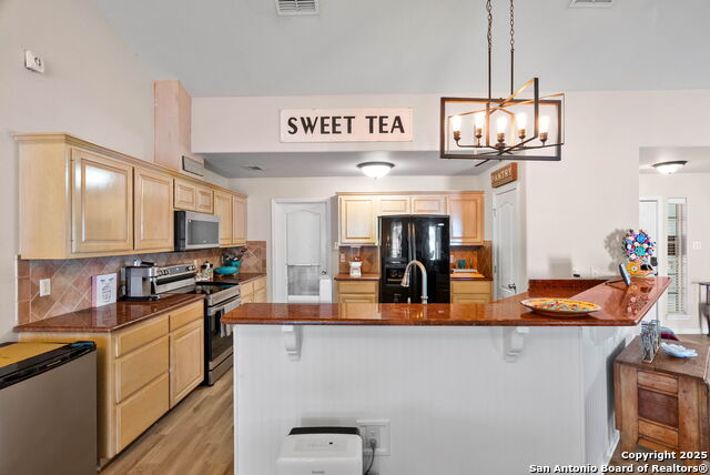 Listing photo id 9 for 14877 Cobo De Bara