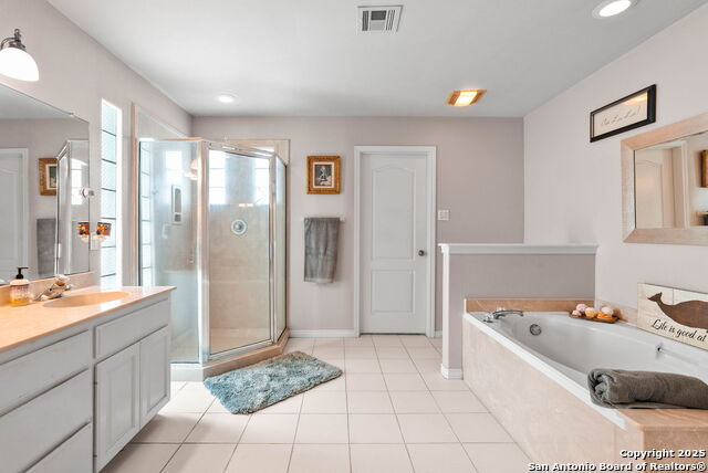 Listing photo id 12 for 14877 Cobo De Bara