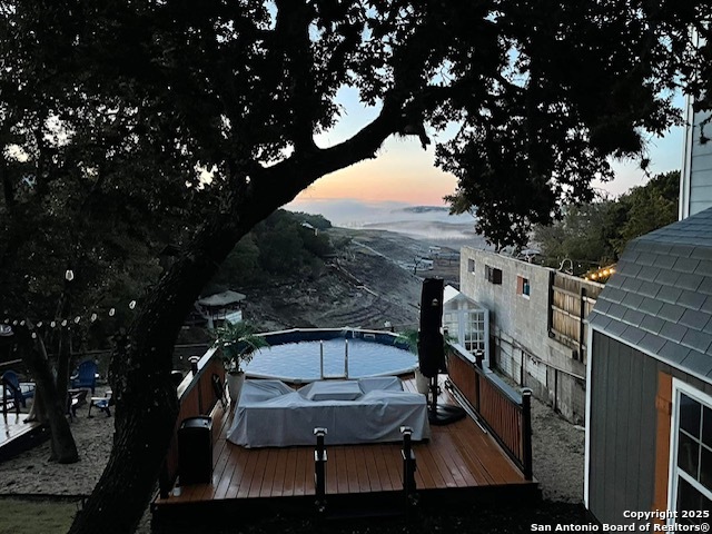 Listing photo id 20 for 151 Jones Beach Dr  2