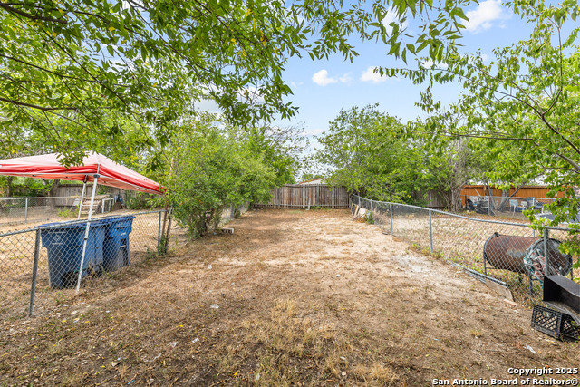 Image 11 of 12 For 9013 Garnett