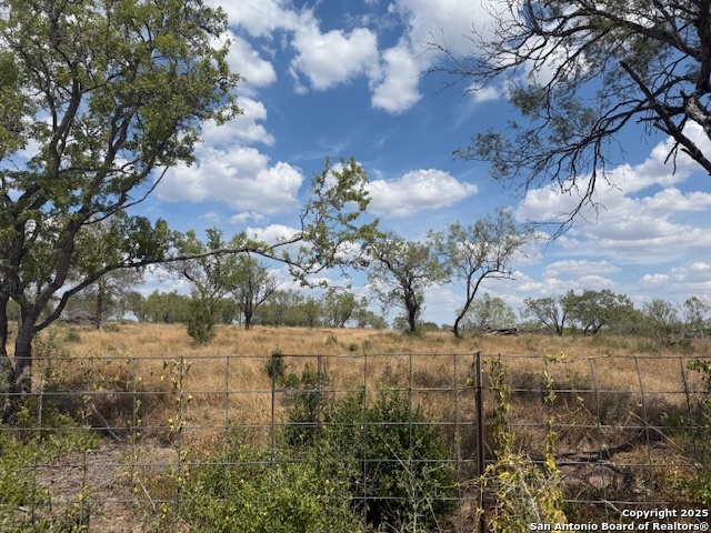 Image 2 of 8 For 780 Cr 315  