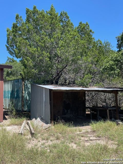 Image 13 of 41 For 235 Scenic Pass