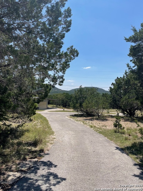 Image 6 of 41 For 235 Scenic Pass