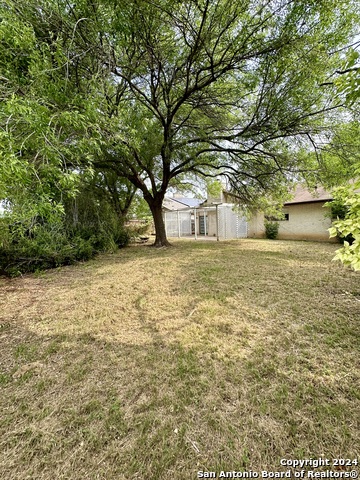 Image 10 of 11 For 14202 Susancrest