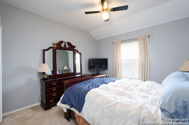 Image 21 of 29 For 1202 Scenic Knls