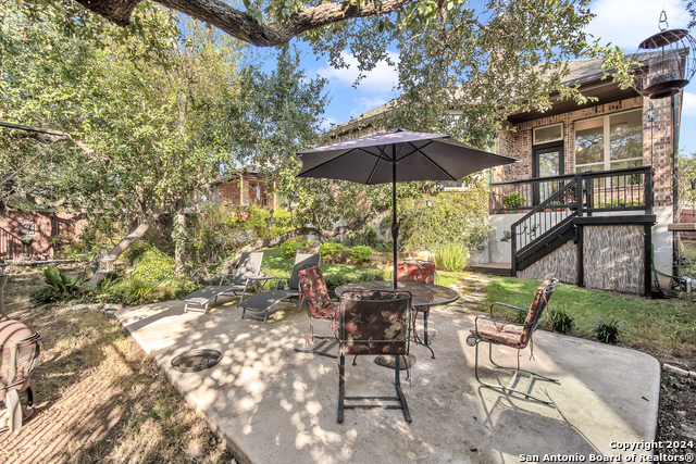 Listing photo id 23 for 3051 Blenheim