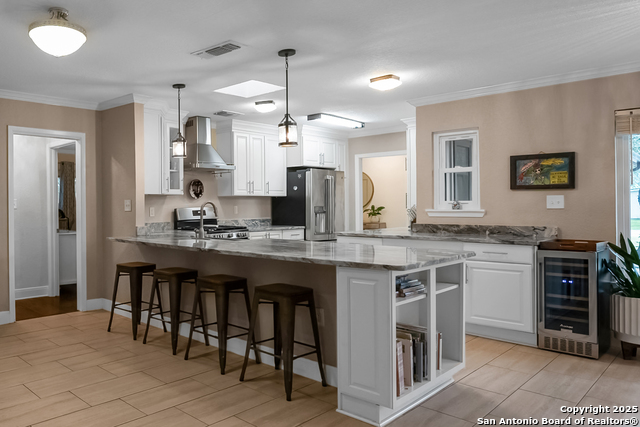 Image 13 of 37 For 525 Fleetwood