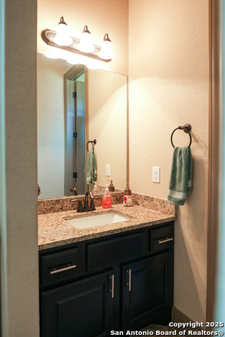 Image 32 of 38 For 5919 Dewdrop Ln