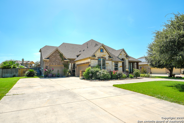 Image 4 of 38 For 5919 Dewdrop Ln