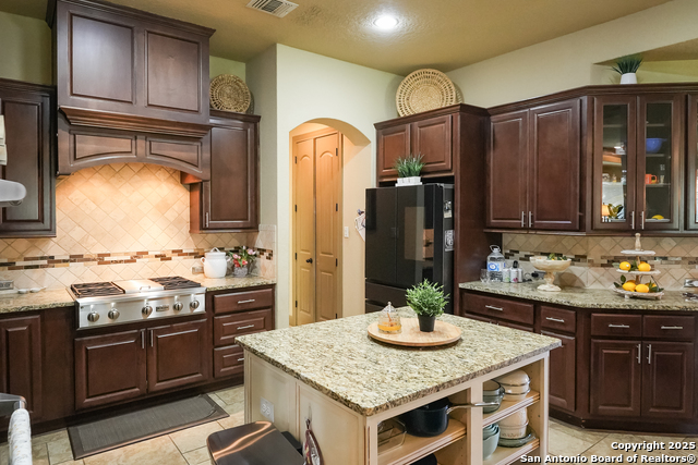Image 7 of 38 For 5919 Dewdrop Ln
