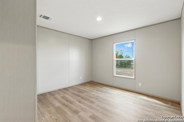 Image 17 of 24 For 2553 Fm 1332