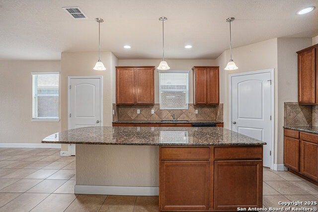 Listing photo id 10 for 7938 Cenote