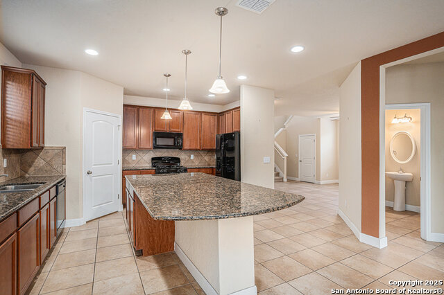 Listing photo id 13 for 7938 Cenote