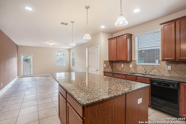 Listing photo id 14 for 7938 Cenote
