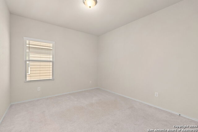 Image 24 of 31 For 10522 Ocean Oak