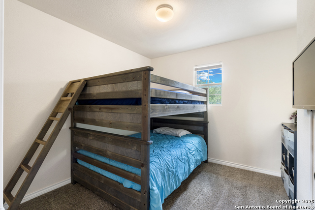 Image 18 of 20 For 7807 Kingsbury Wood 2