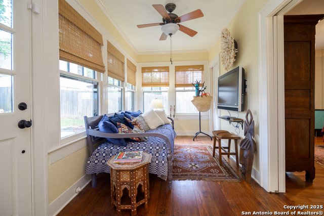 Image 5 of 8 For 114 W Huisache Ave