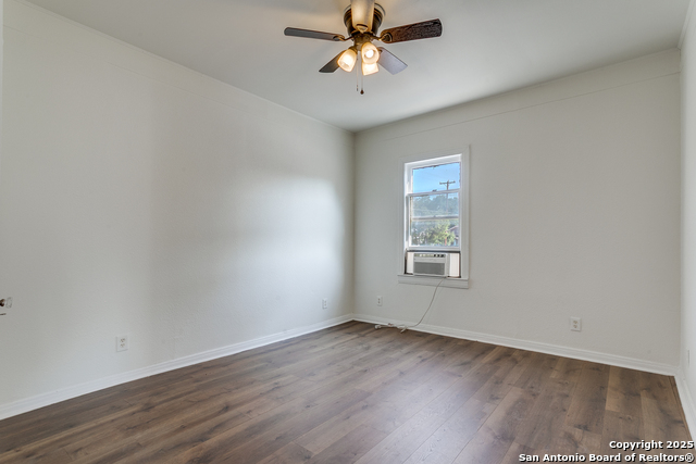 Image 24 of 30 For 2407 New Braunfels S