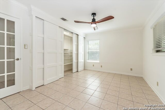 Listing photo id 17 for 9207 Whitehall