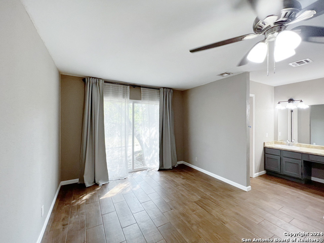 Image 11 of 17 For 14419 Briarmist St