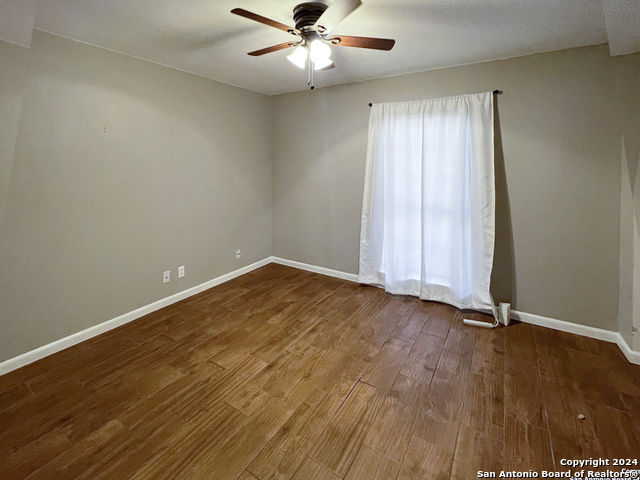 Image 13 of 17 For 14419 Briarmist St