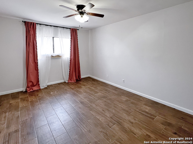 Image 15 of 17 For 14419 Briarmist St