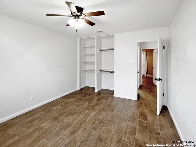 Image 16 of 17 For 14419 Briarmist St