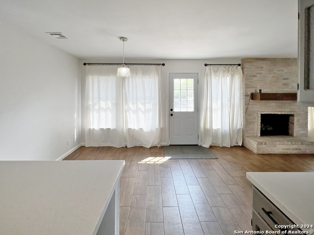 Image 4 of 17 For 14419 Briarmist St