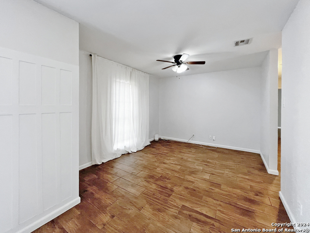 Image 6 of 17 For 14419 Briarmist St