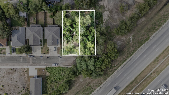 Listing photo id 9 for 543 Bundy