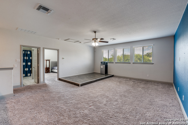 Listing photo id 11 for 8207 Garden Arbor