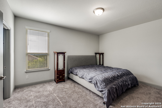 Listing photo id 14 for 8207 Garden Arbor