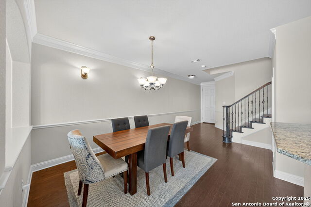 Image 10 of 40 For 8250 Cruiseship Bay 702