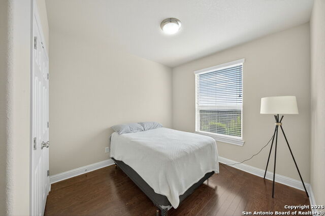 Image 18 of 40 For 8250 Cruiseship Bay 702