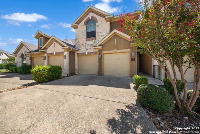 Image 2 of 40 For 8250 Cruiseship Bay 702