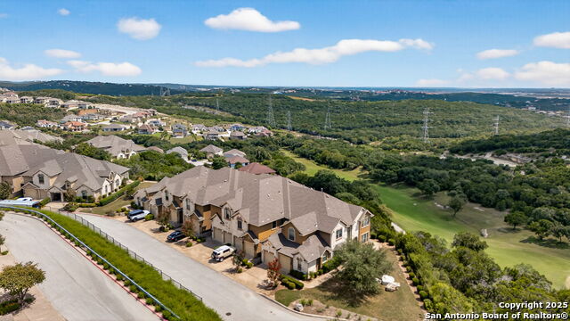 Image 32 of 40 For 8250 Cruiseship Bay 702