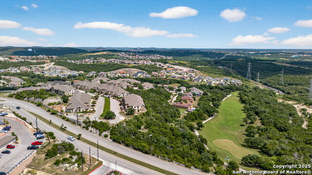 Image 33 of 40 For 8250 Cruiseship Bay 702