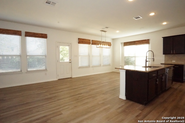 Listing photo id 2 for 13812 Bellows Path