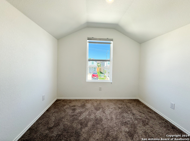 Image 11 of 20 For 7109 Elm Cove