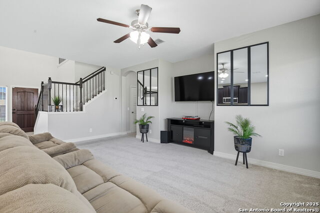 Image 7 of 35 For 630 Saddle House