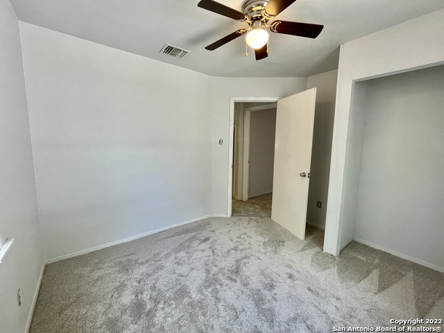 Image 11 of 28 For 902 Potomac  