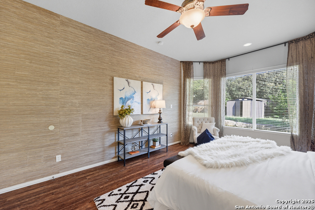 Image 22 of 46 For 1903 Roaring