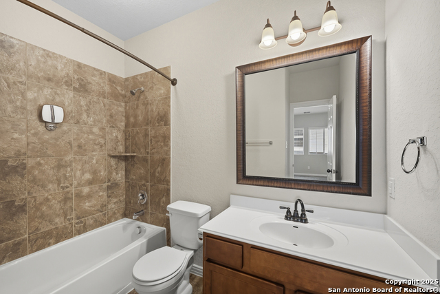 Image 29 of 46 For 1903 Roaring