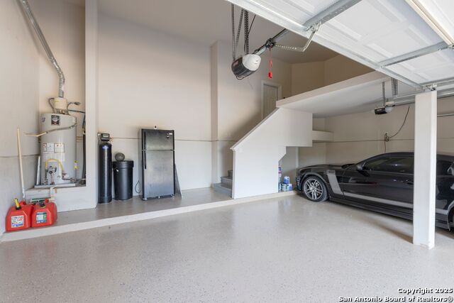 Image 38 of 46 For 1903 Roaring