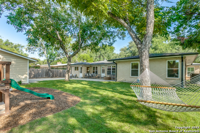 Image 22 of 25 For 110 Woodcrest